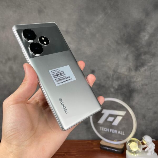 Realme GT Neo6