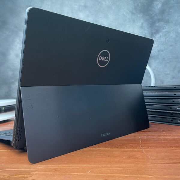 ⁦‏ DELL detachable latitude 5285⁩ - الصورة ⁦8⁩