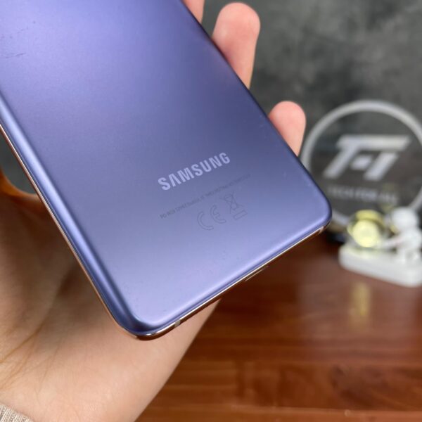 ⁦Galaxy S21 5G purple double puces⁩ - الصورة ⁦5⁩