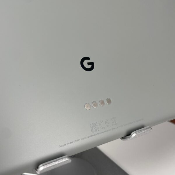 ⁦Google pixel tablet with charging speaker dock⁩ - الصورة ⁦9⁩