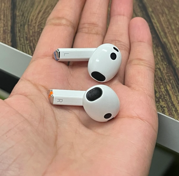 ⁦Samsung Galaxy buds 3⁩ - الصورة ⁦4⁩